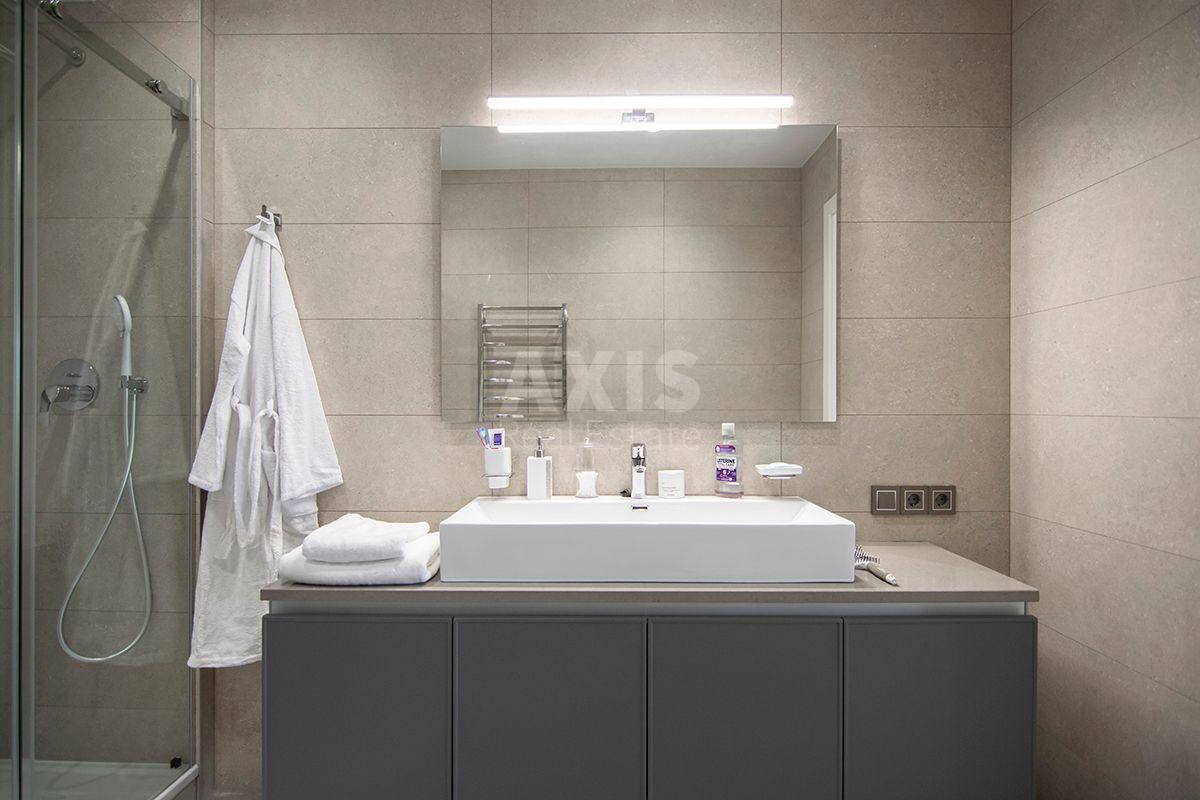 3k apartment vul. Antonovycha 118/1912