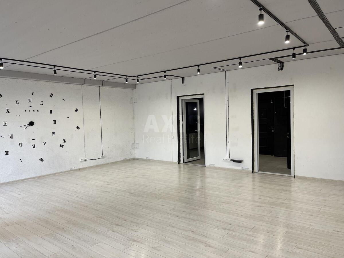 Office vul. Myhajla Maksymovycha 24, 80m2570691