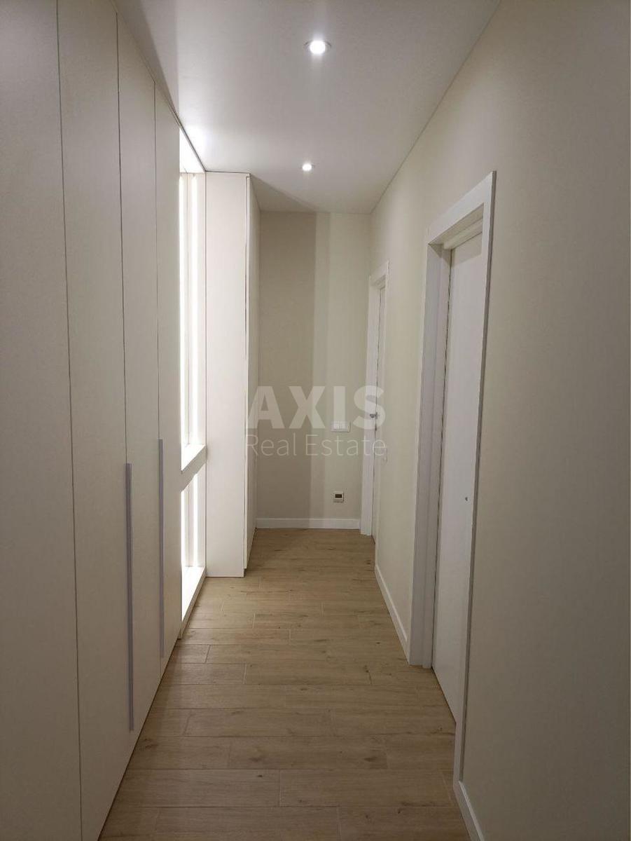 2k apartment vul. Radchenka Petra 273