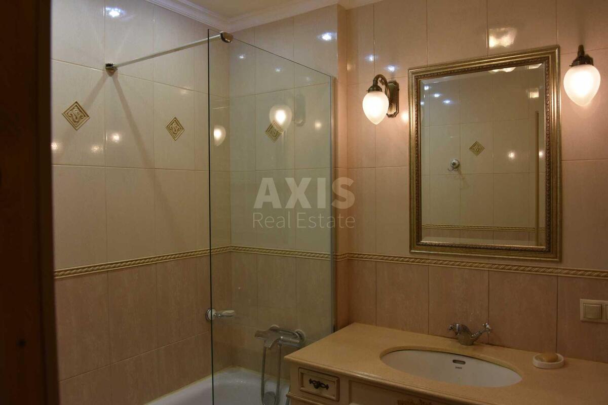 3k apartment vul. Myhajla Maksymovycha 9А9