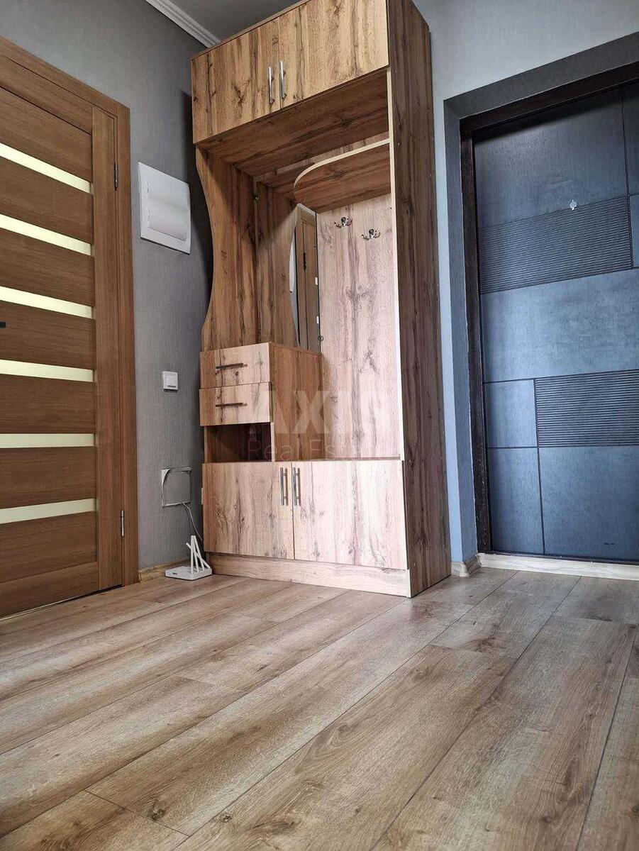 1k apartment vul. Grechka Marshala 10Б1