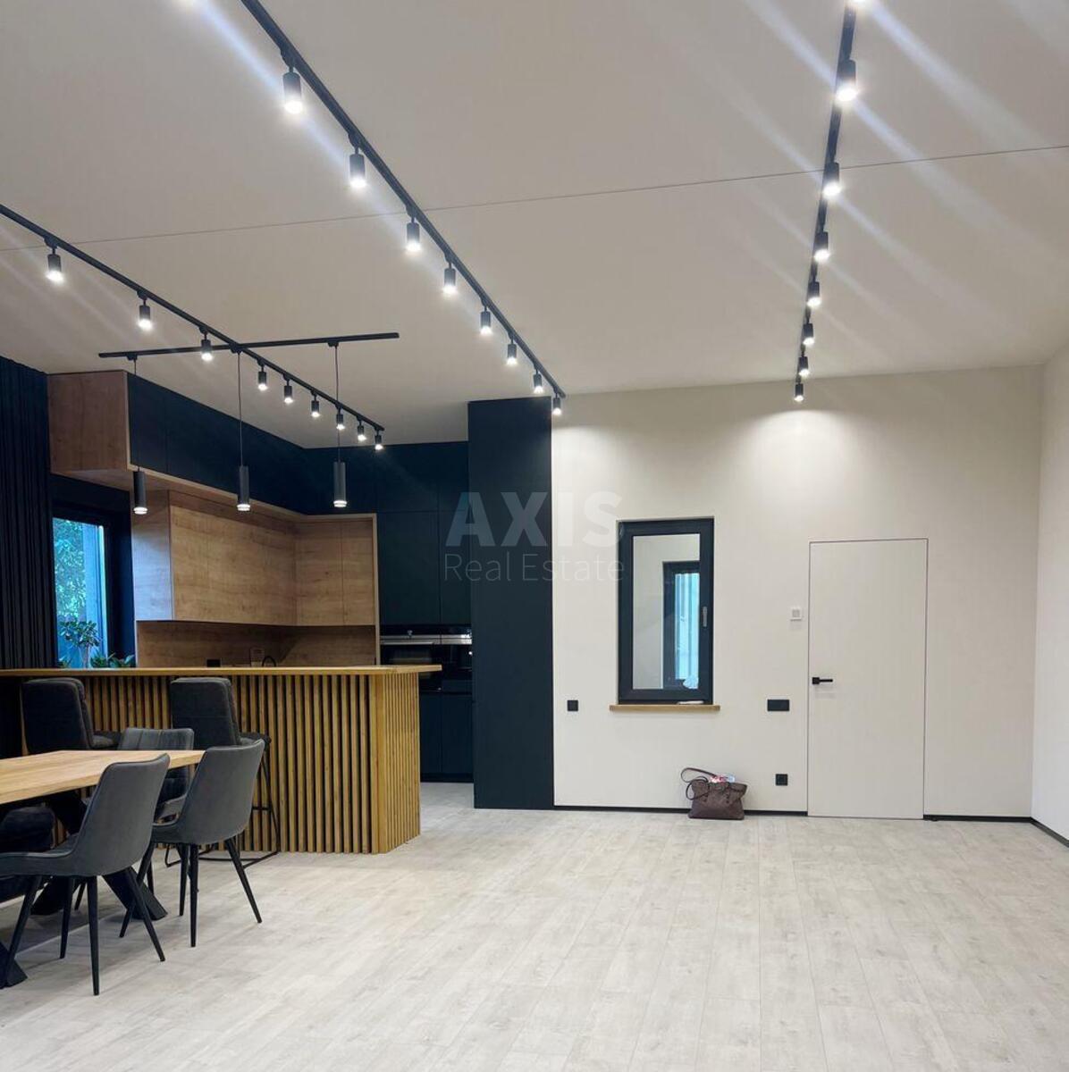 Дoм ул. Восточная, 320м2, город Киев616608