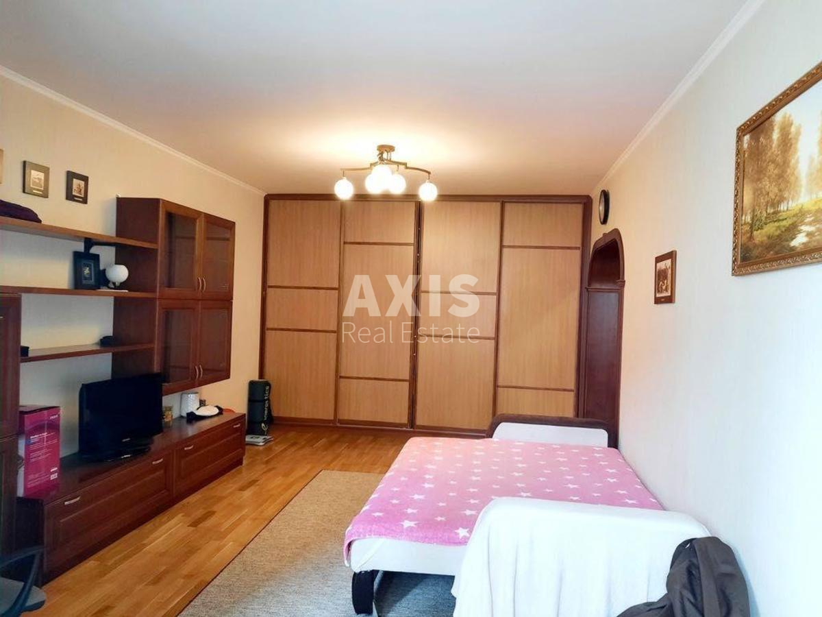 1к квартира ул. Ахматовой Анны 30404332