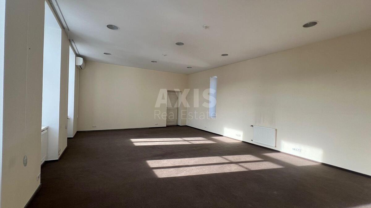 Office prov. Muzejnyj 4, 648m2620357