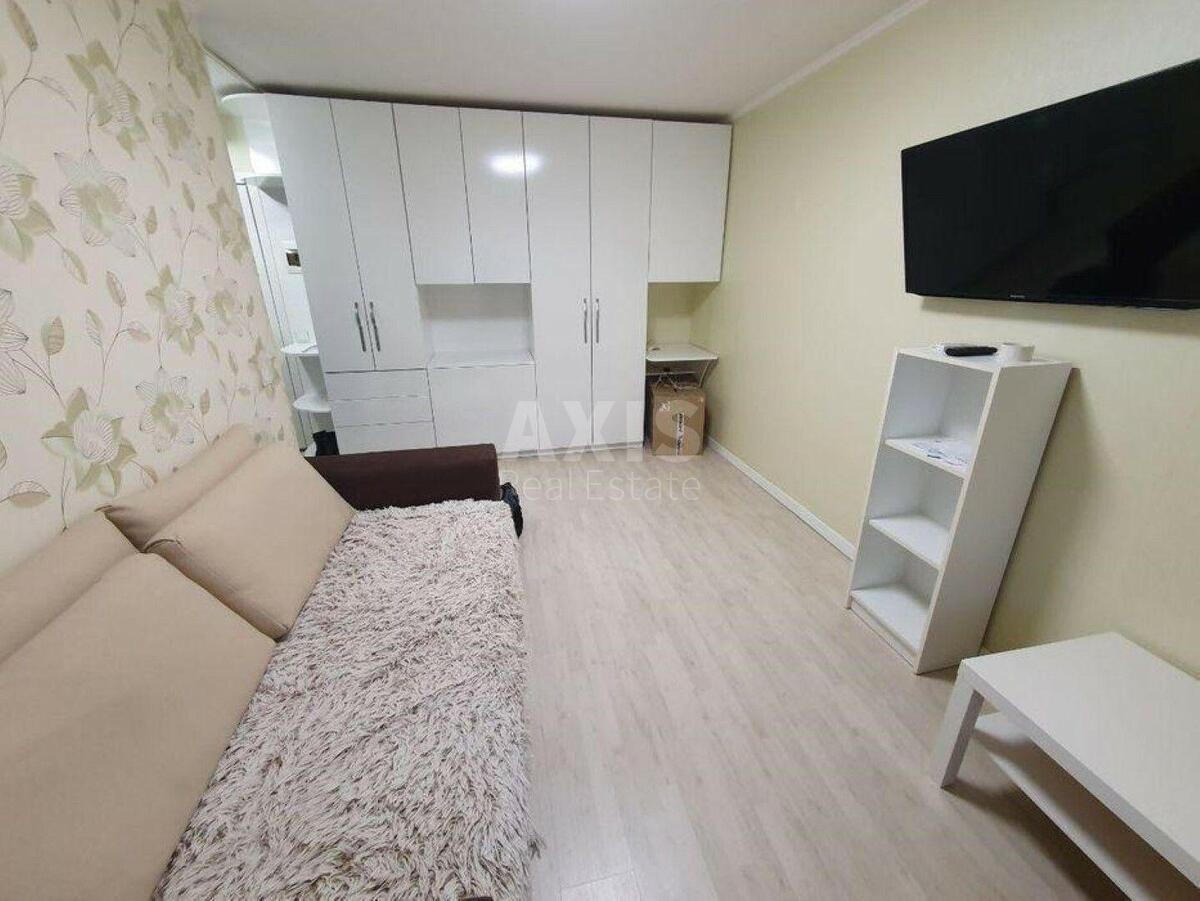 1k apartment prov. Luk'janivs'kyj 72
