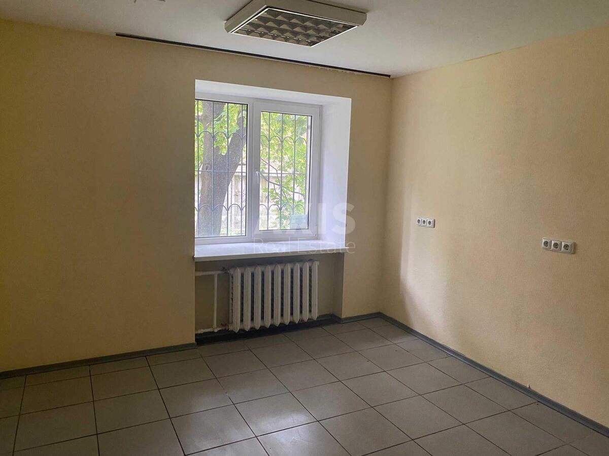 Объект торговли ул. Салютная 4А, 80м2620773