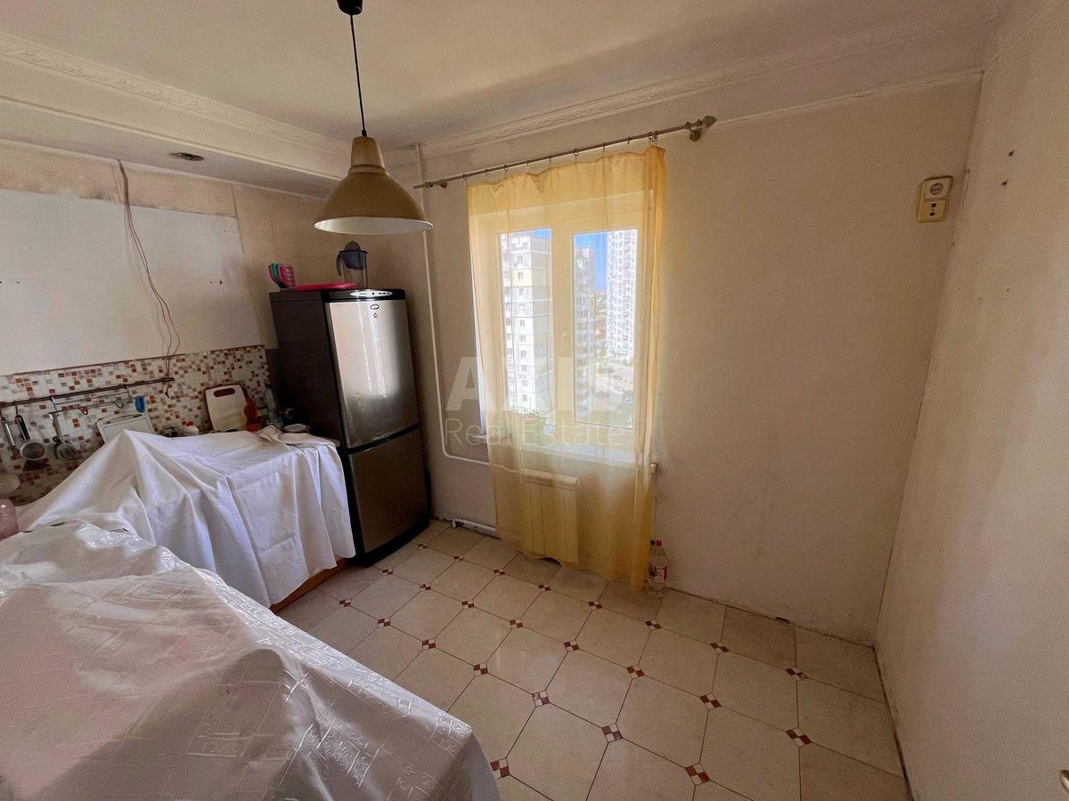 3k apartment vul. Lavruhina Mykoly 112