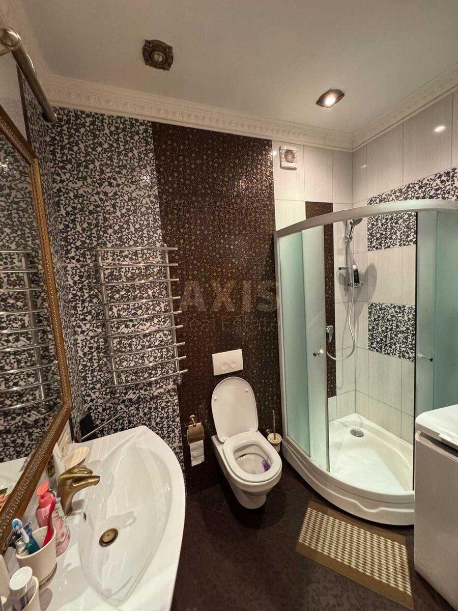 1k apartment vul. Ahmatovoi' Anny 7/158