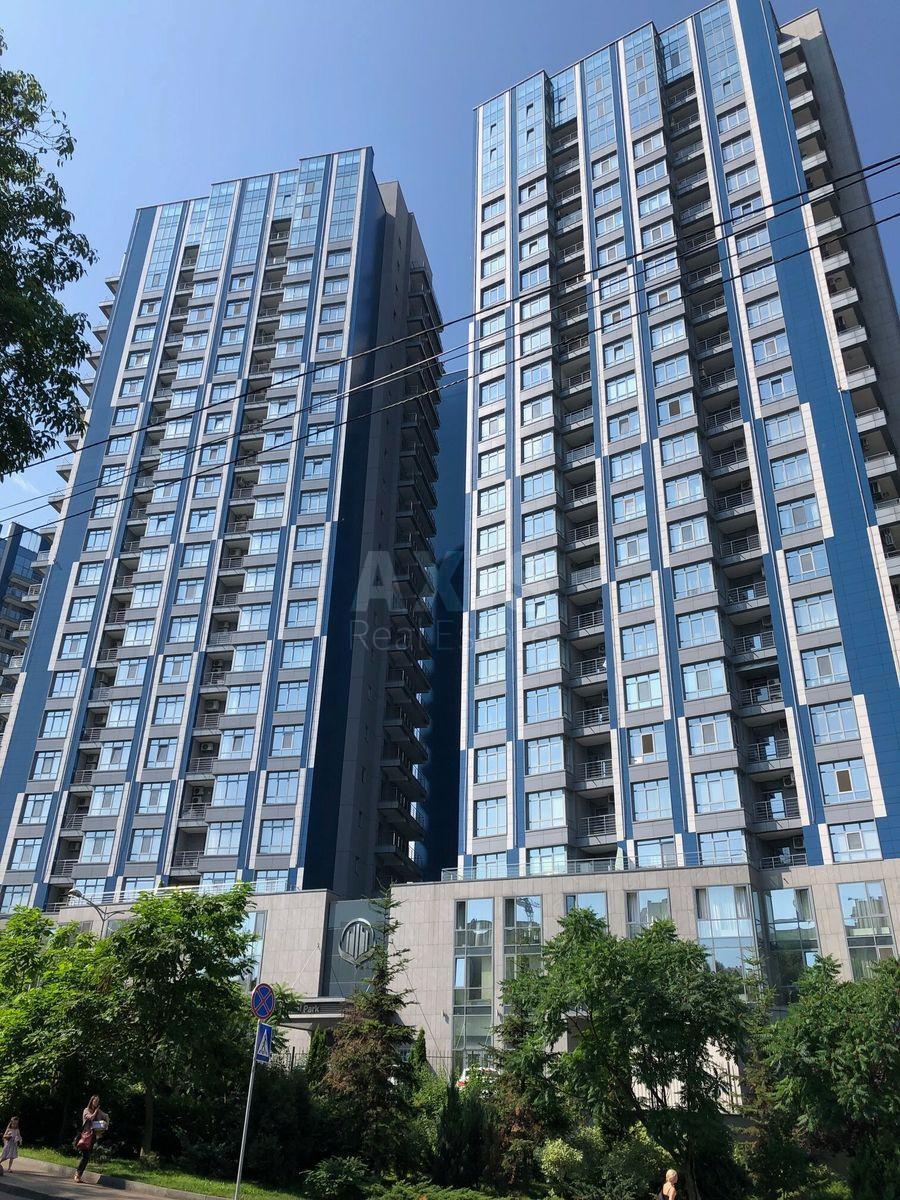 4k apartment vul. Kudri Ivana 710