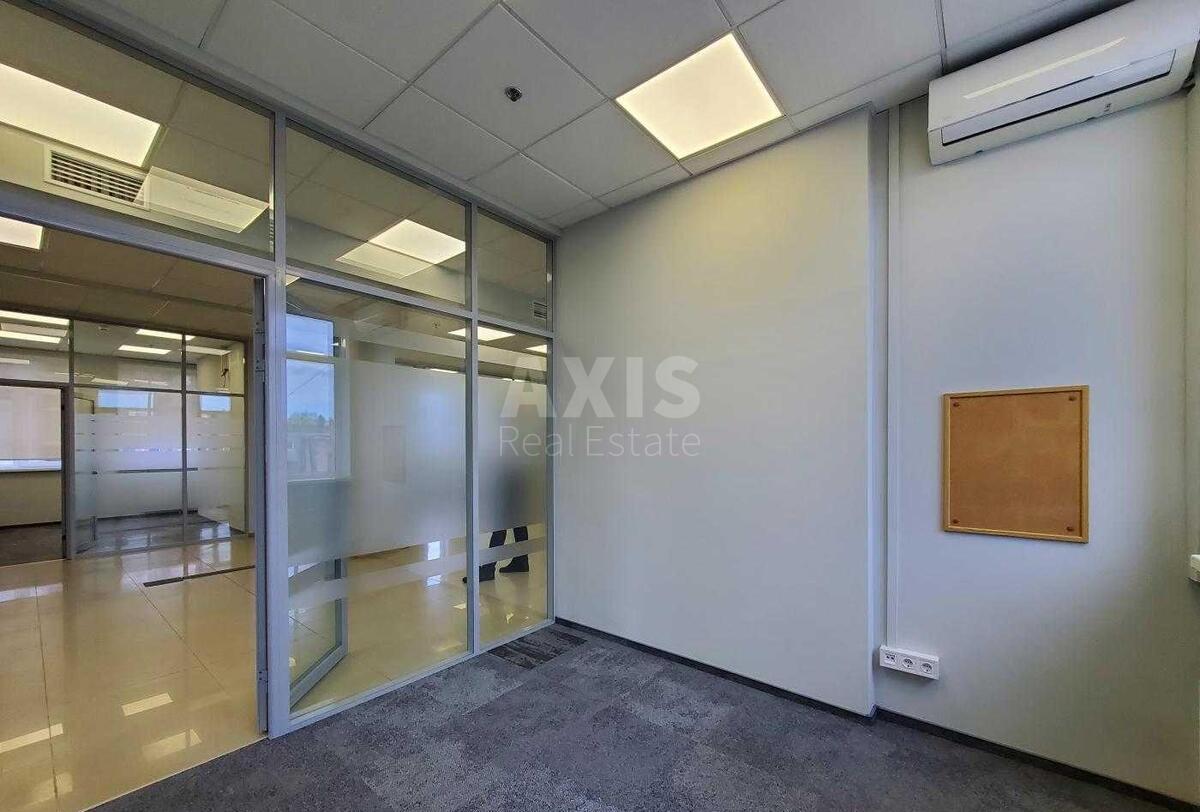 Office vul. Baggovutivs'ka 23, 179m22