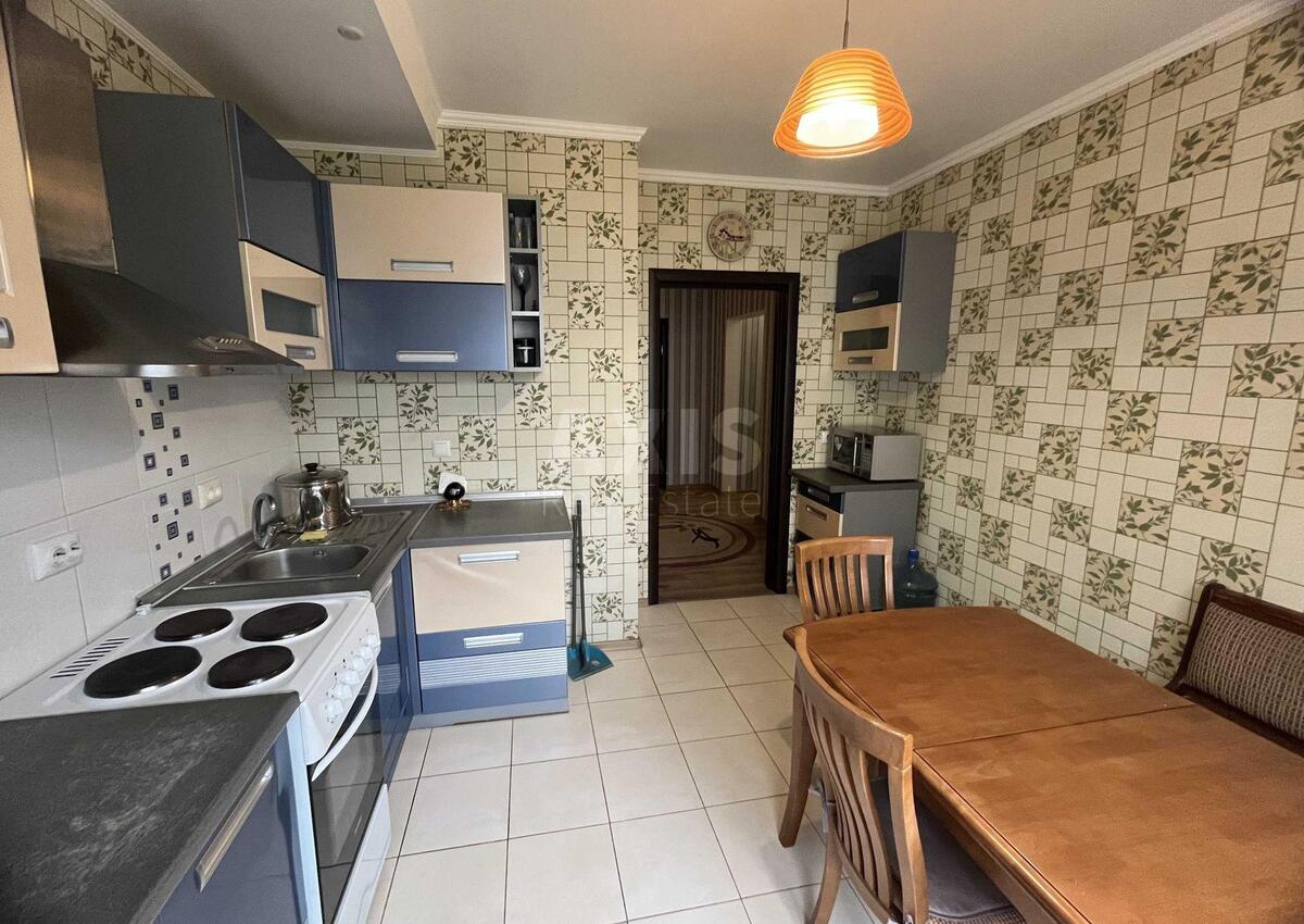 2k apartment nab. Dniprovs'ka 14
