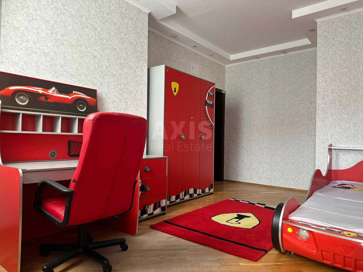 5k apartment vul. Verhovynna 843598810