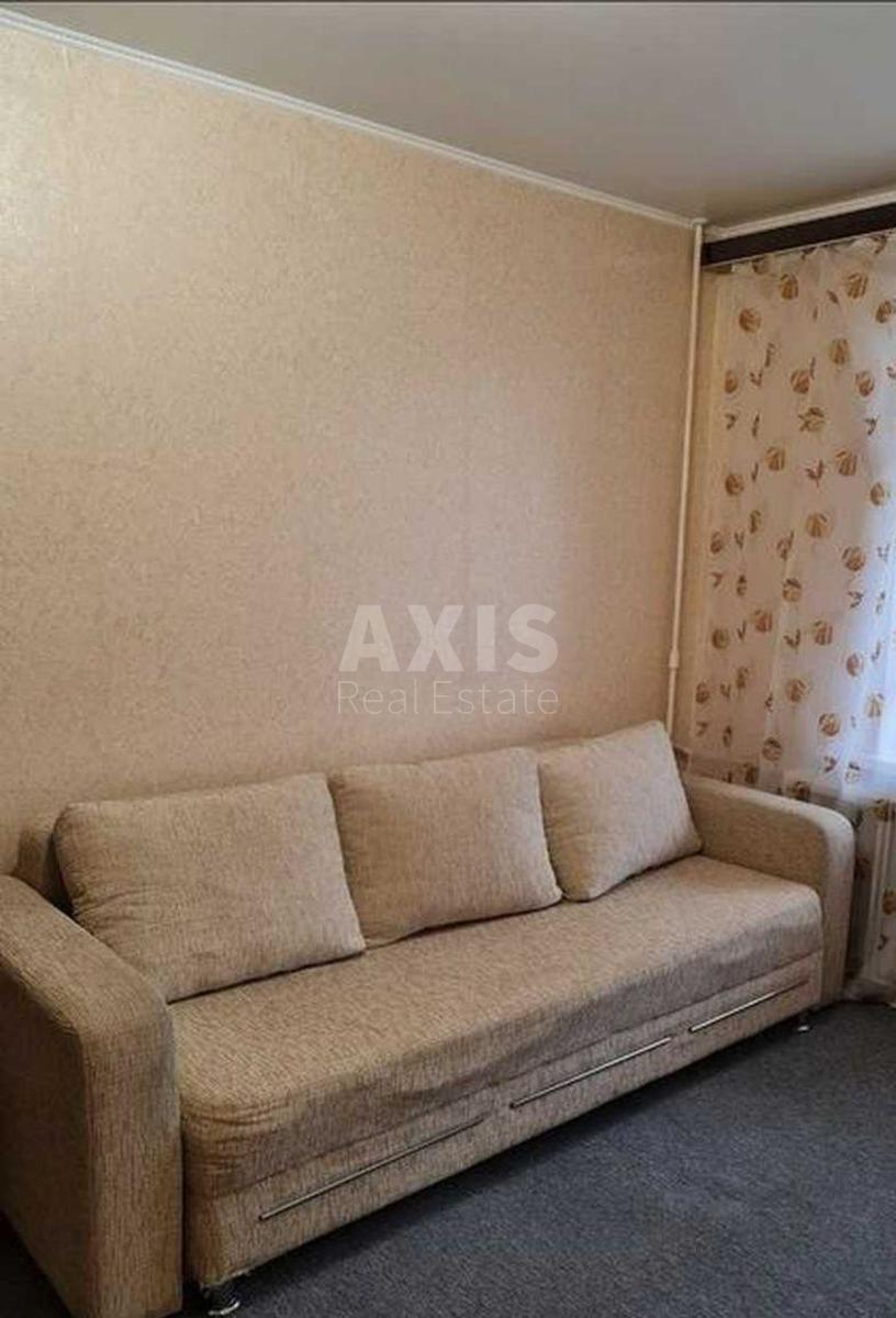 1k apartment vul. Syn'oozerna 6А2