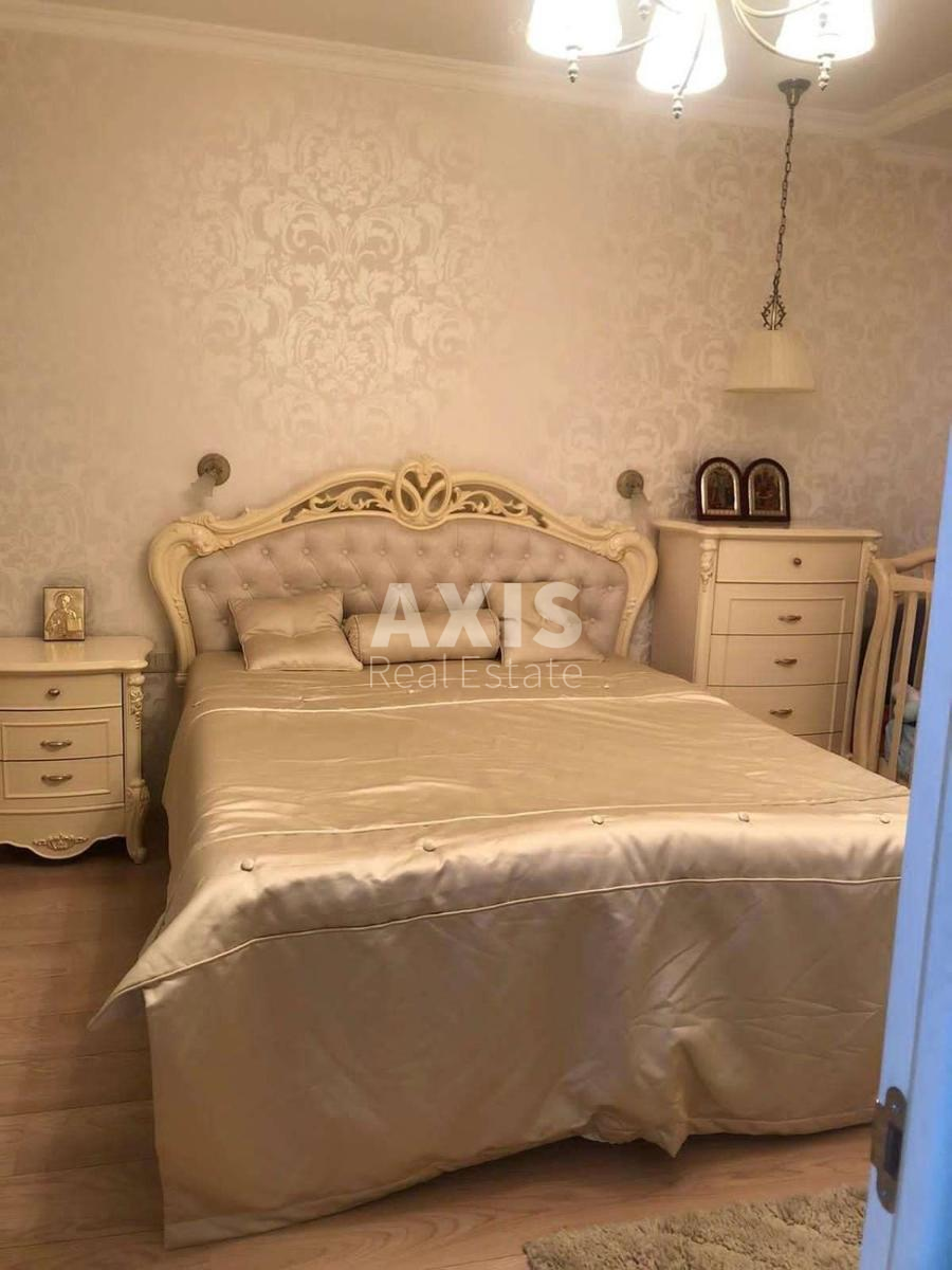 3k apartment vul. Zlatoustivs'ka 270