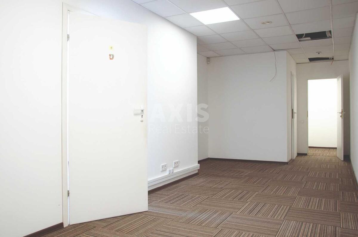 Office vul. Geroi'v Kosmosu 4, 126m2597416