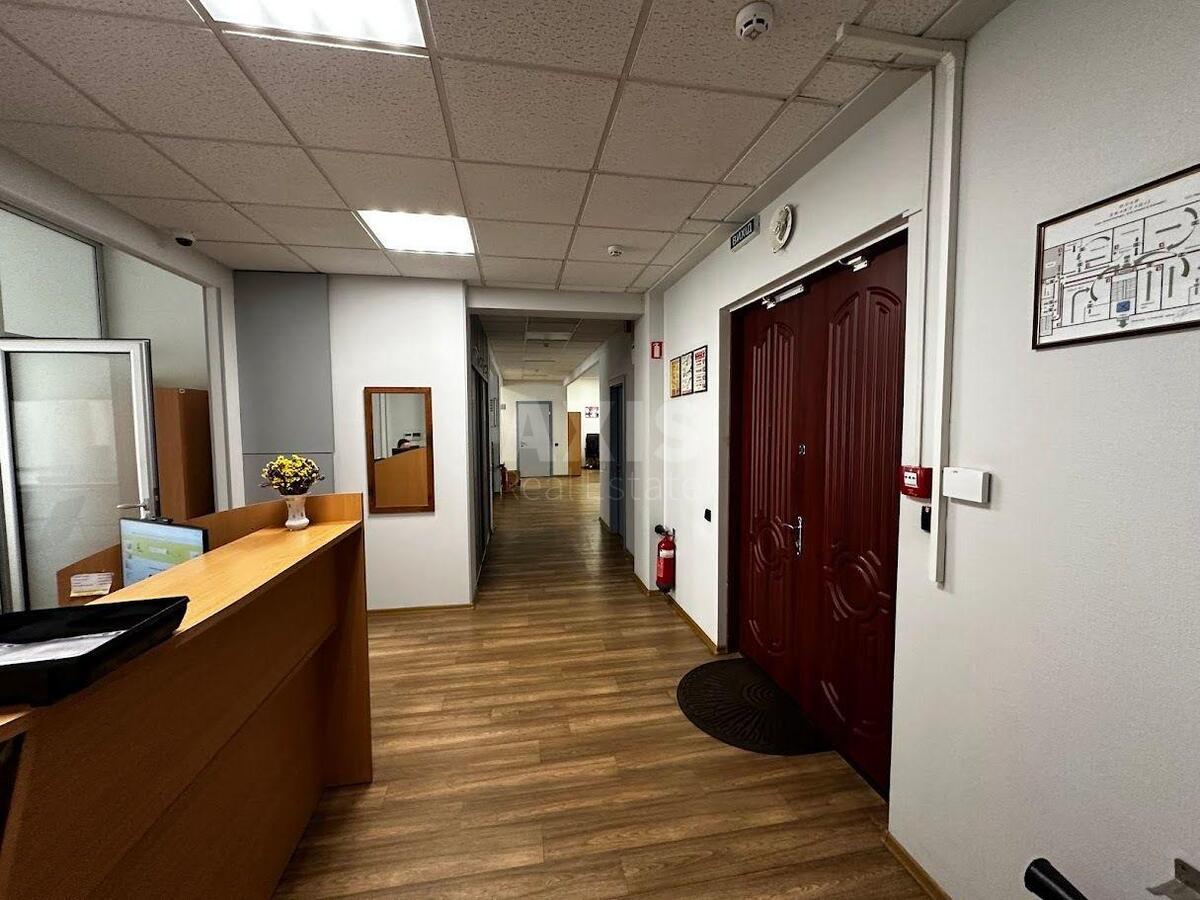 Office vul. Gonchara Olesja 41, 400m25