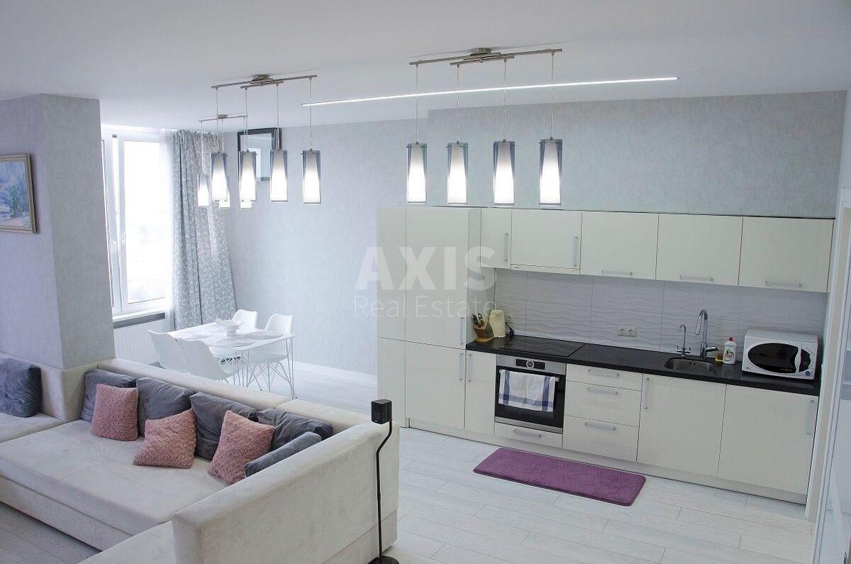1k apartment vul. Klinichna 13
