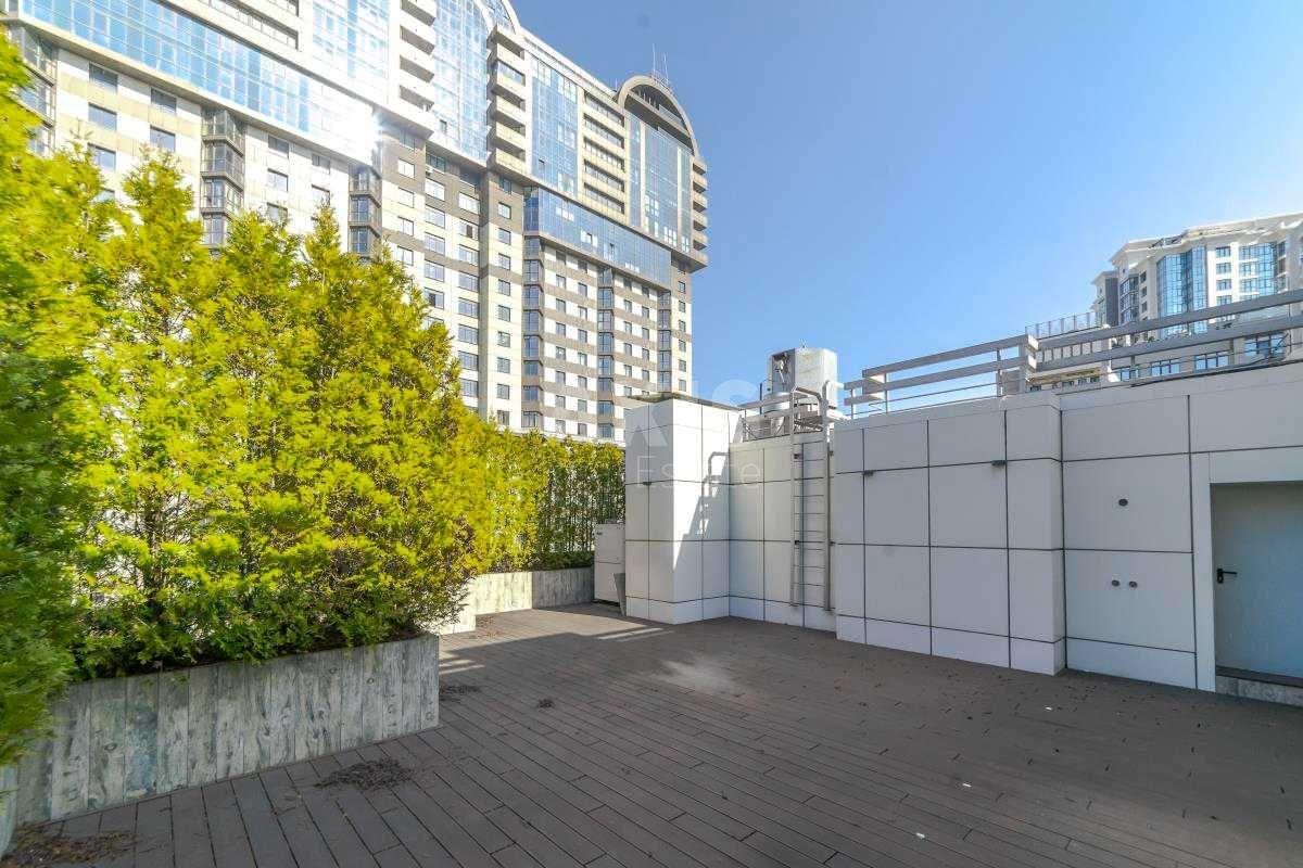 5k apartment vul. Dragomyrova Myhajla 1822