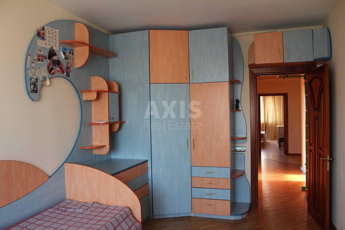 4k apartment vul. Ahmatovoi' Anny 13559246