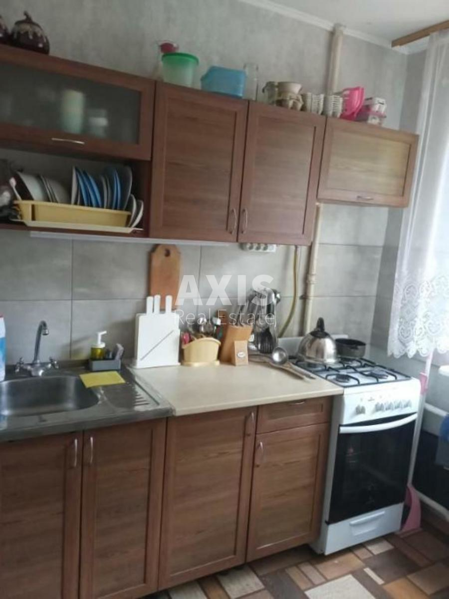 2к квартира пр-т Отрадный 2