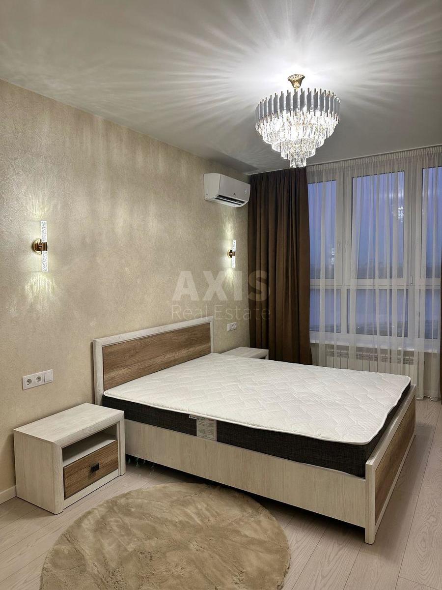 1k apartment pr-t Moskovs'kyj 32Д5
