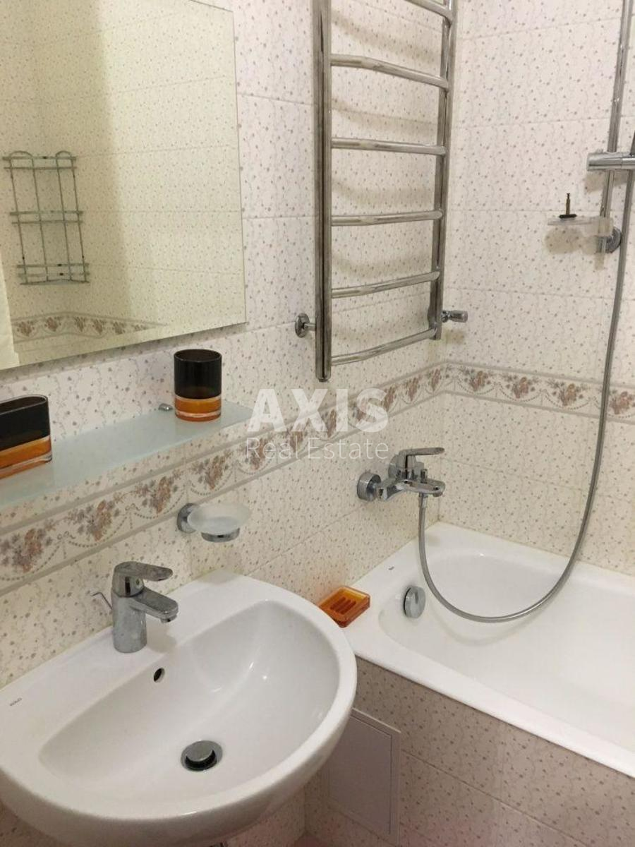 2к квартира спуск Кловский 4430048