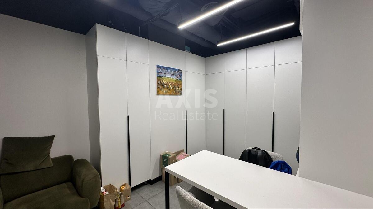 Trade object vul. Saksagans'kogo 122, 100m2566858