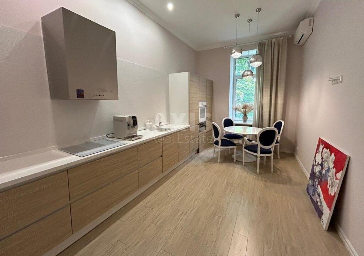 2k apartment vul. Sichovyh Stril'civ 10407250