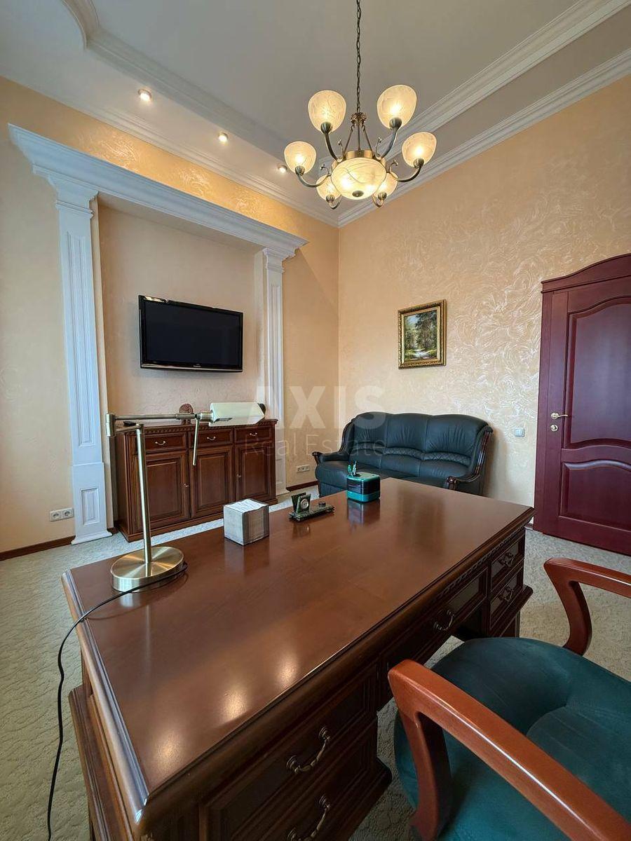 4k apartment vul. Kost'ol'na 8583248