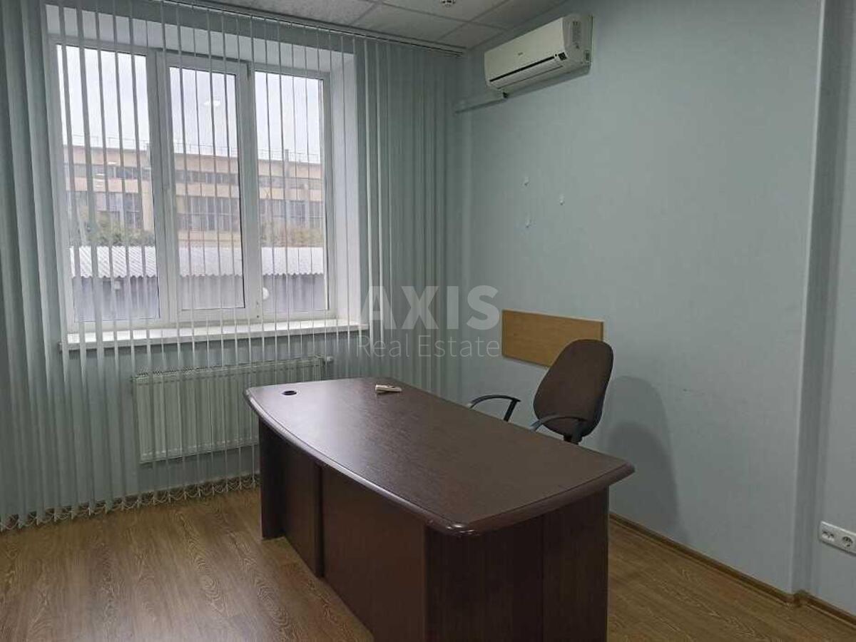 Office vul. Jevgena Konoval'cja 32Г, 177m26232610