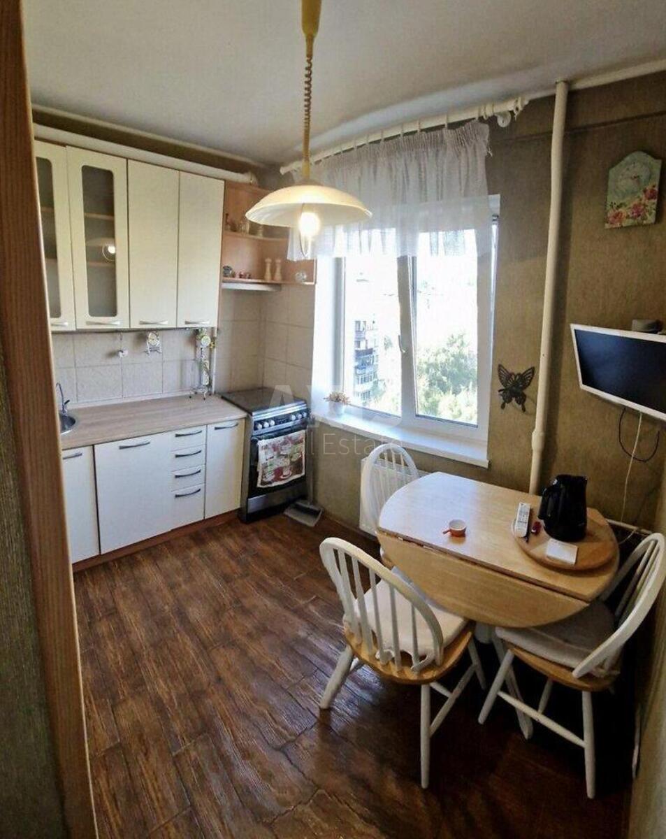 2k apartment pl. Peremogy 1257336