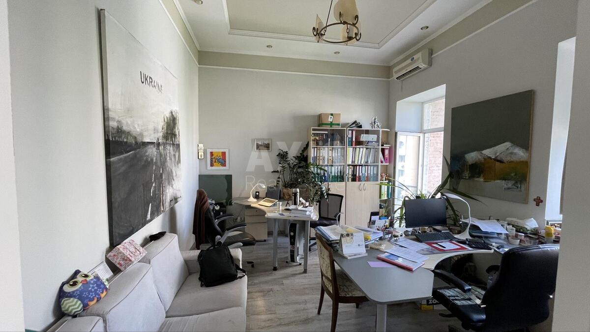 Office vul. Mezhygirs'ka 5, 125m2575864