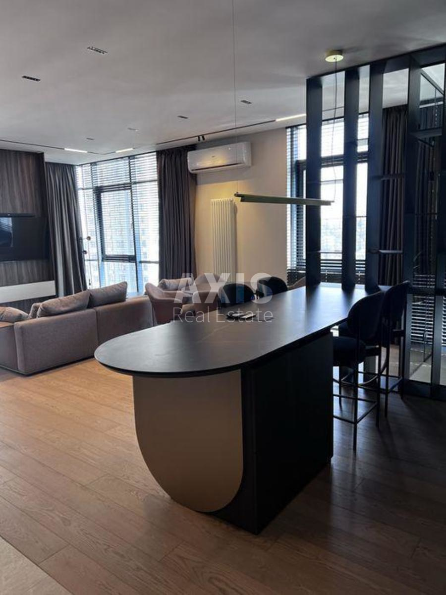 3k apartment vul. Dragomyrova Myhajla 100