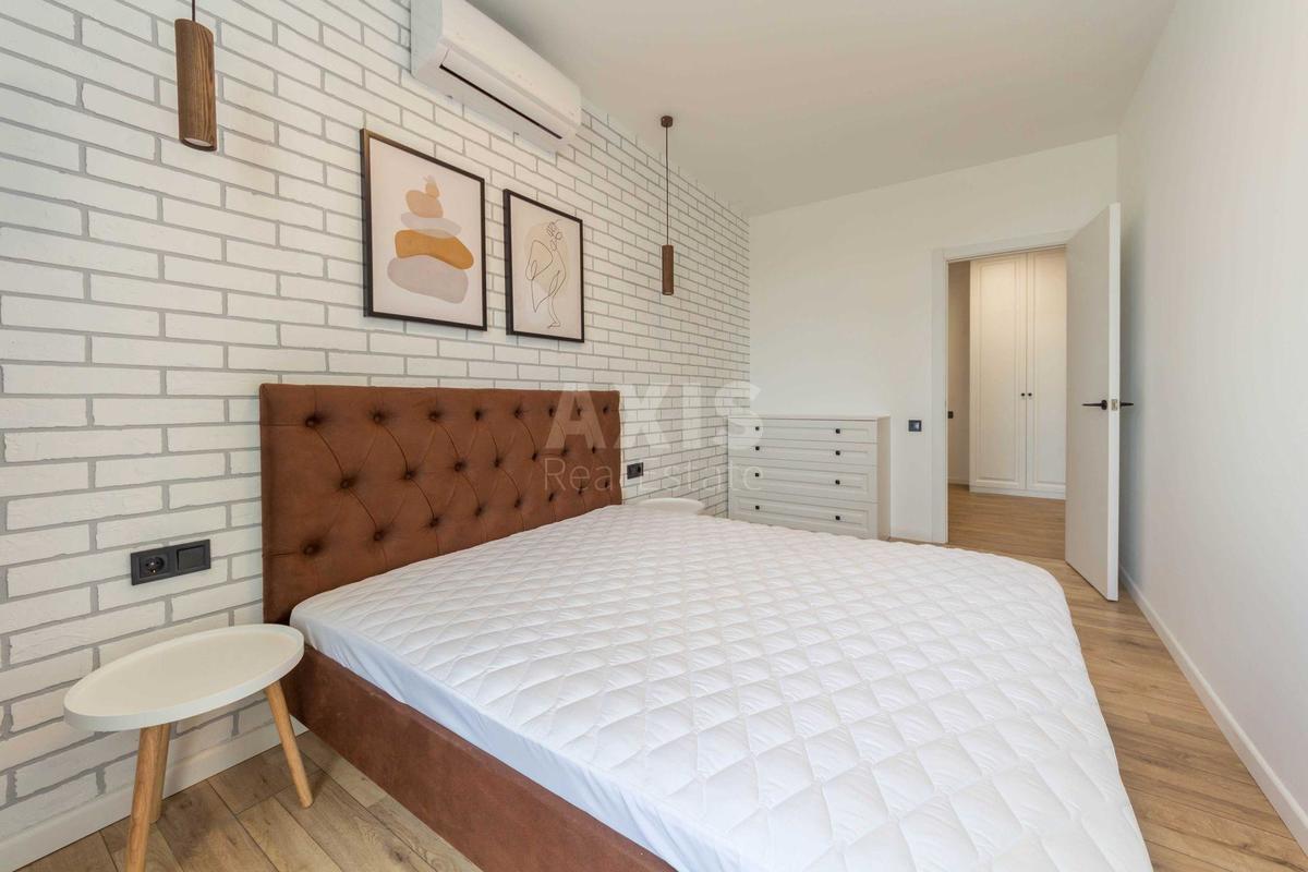 2k apartment vul. Dragomanova 2Б3