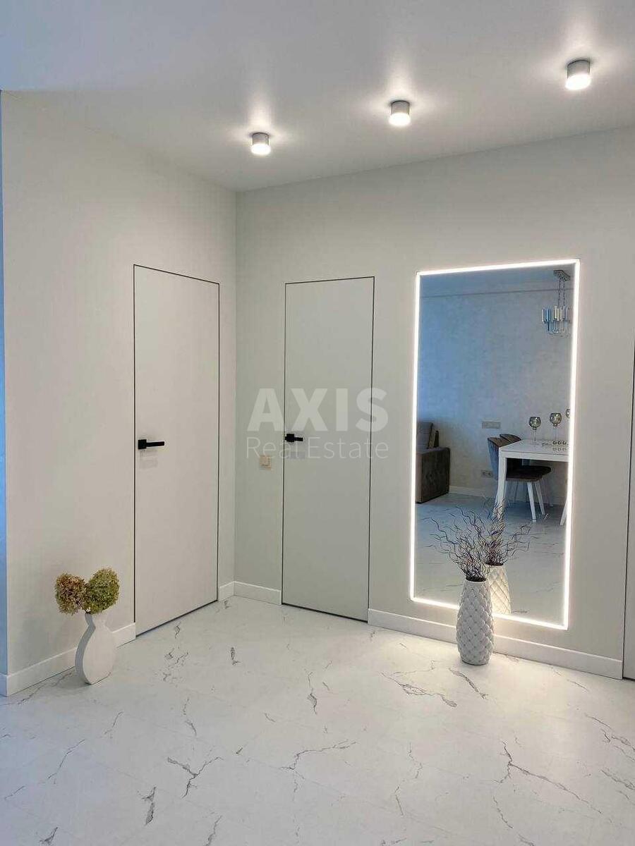 1k apartment vul. Myhajla Maksymovycha 249