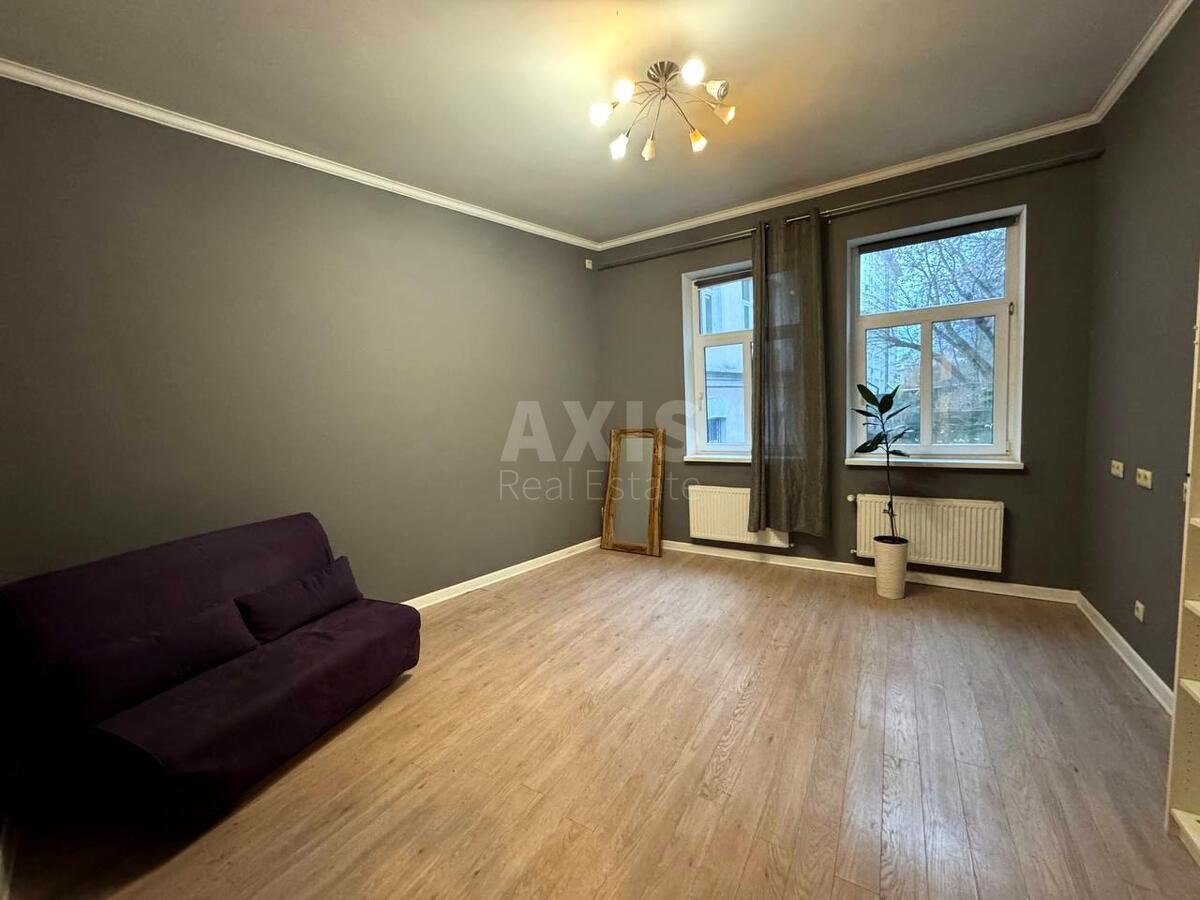 2к квартира ул. Кирилловская 31Б636529