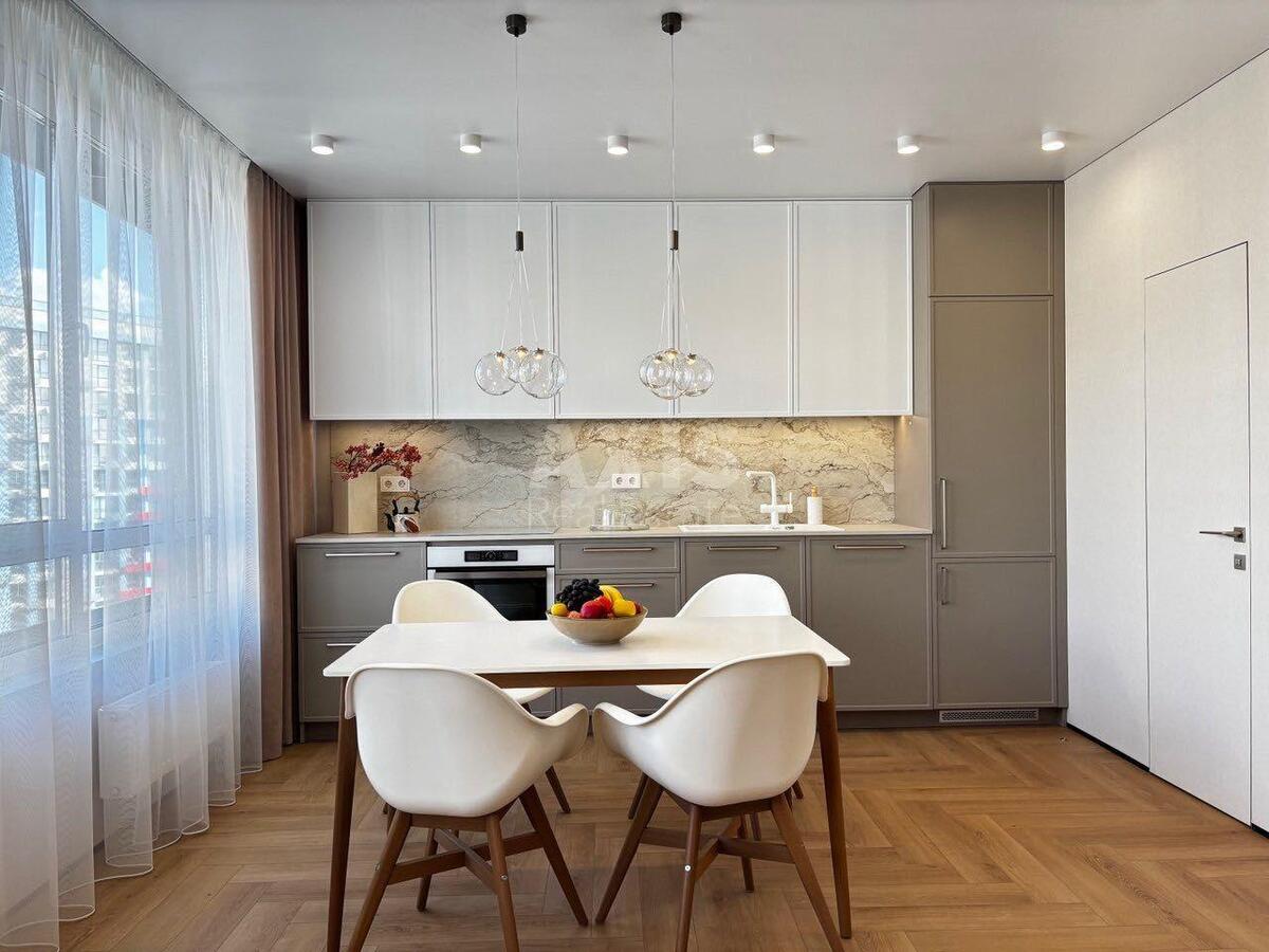 3k apartment nab. Dniprovs'ka 15593610