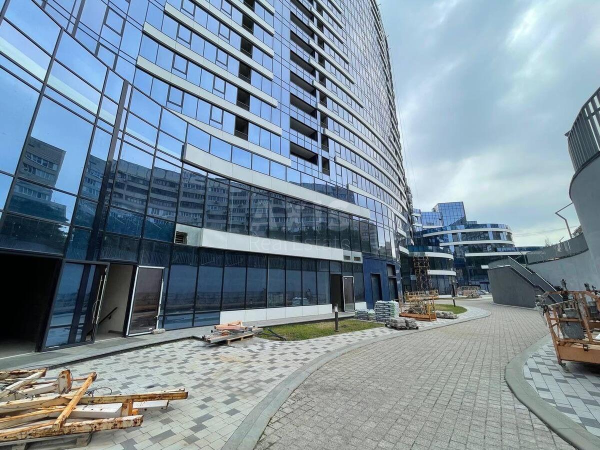 2к квартира бул. Дружбы Народов 13А583482