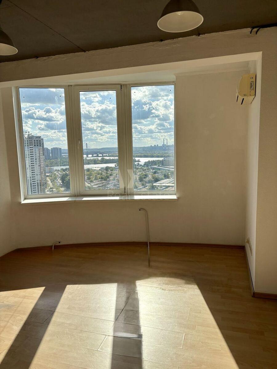 Office vul. Zdolbunivs'ka 3Г, 172m26303510