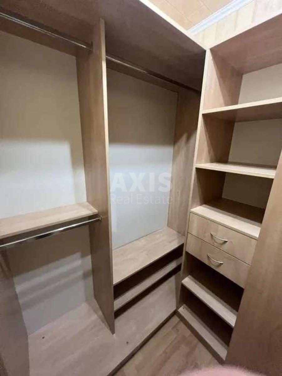 2к квартира ул. Руденко Ларисы 21А3