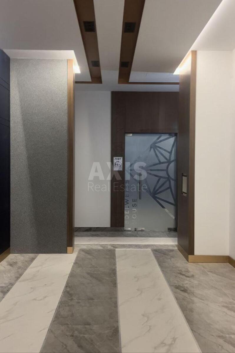 3k apartment vul. Zvirynec'ka 722