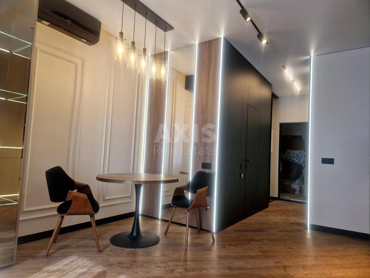 1k apartment vul. Dragomyrova Myhajla 14А5963010