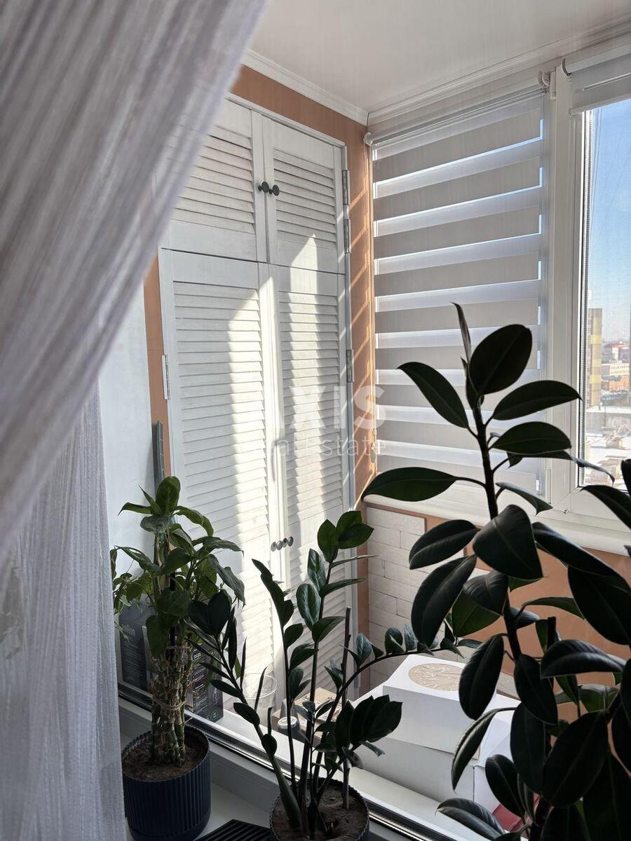 2k apartment vul. Vakhtanha Kikabidze 15А636143