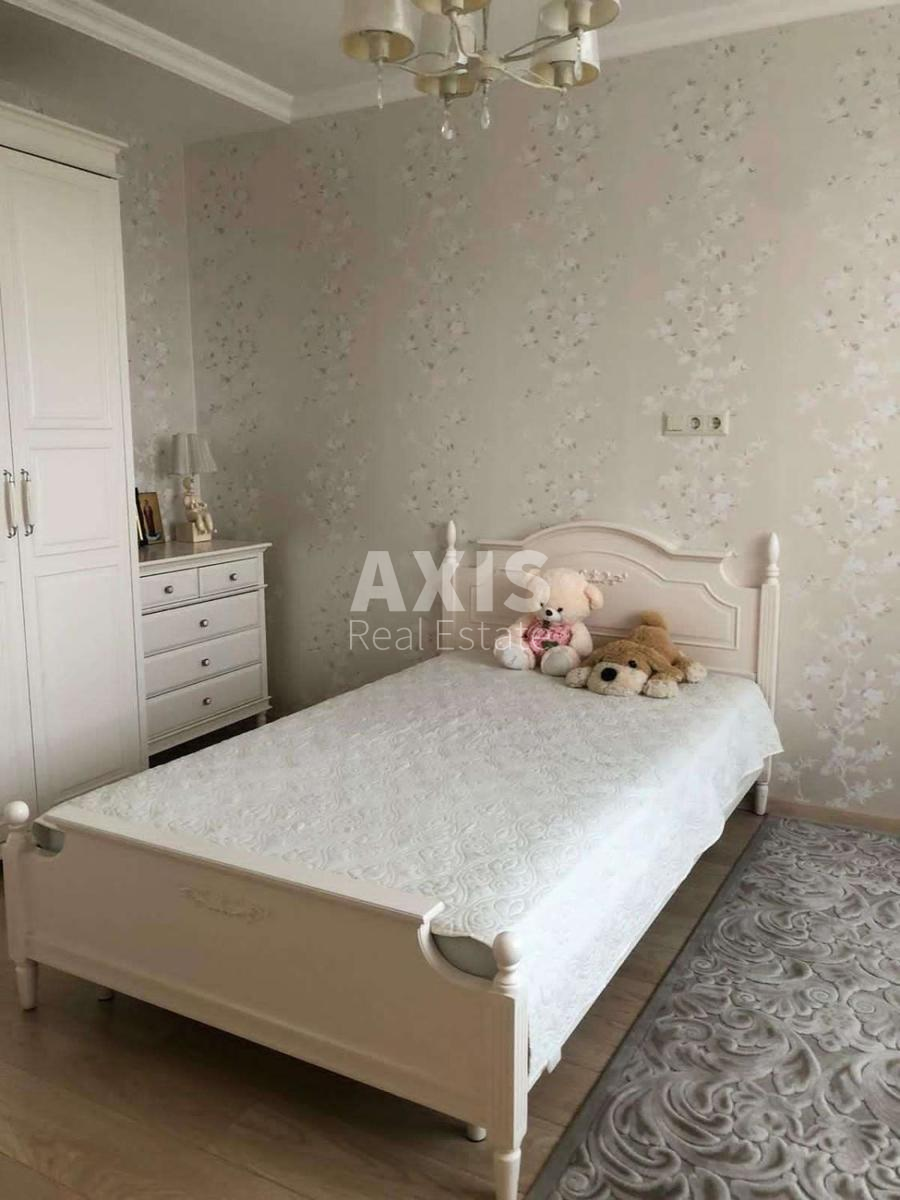 3k apartment vul. Zlatoustivs'ka 271