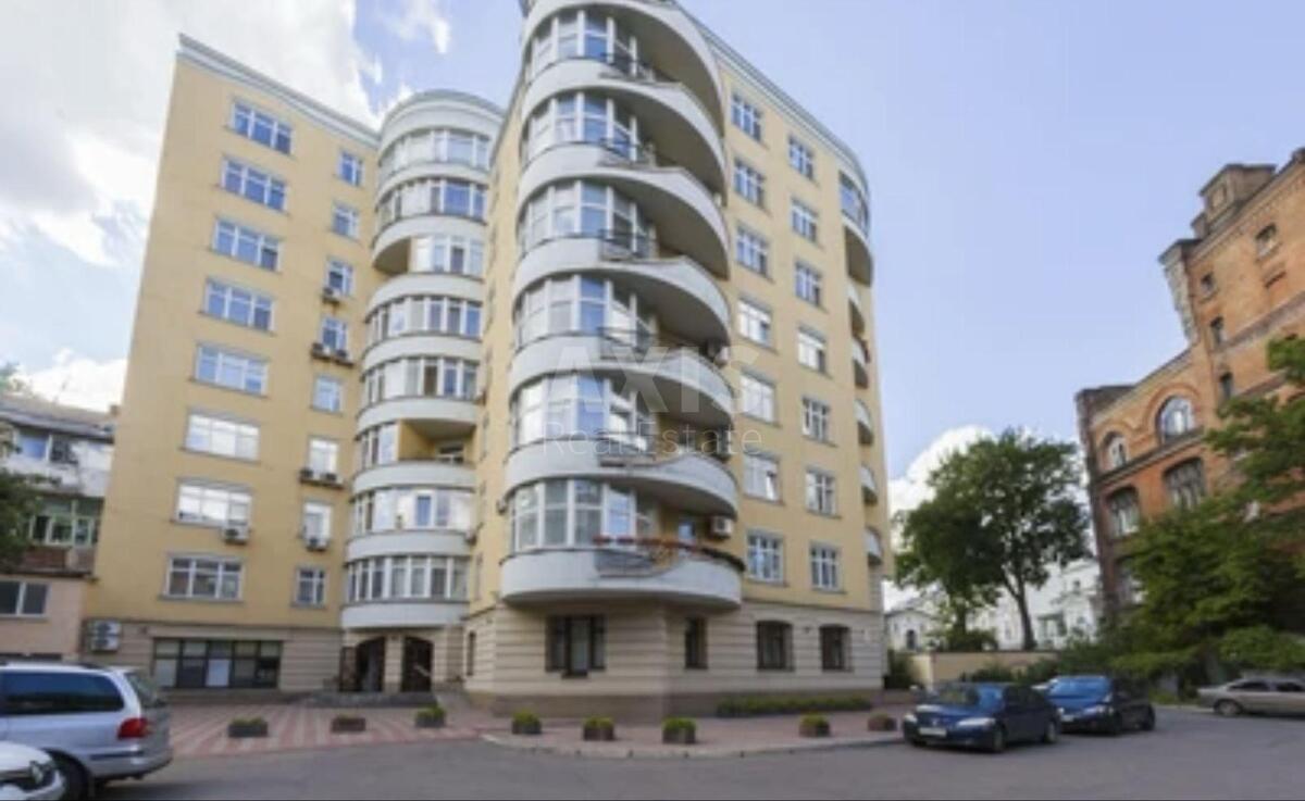 Офис ул. Лысенко 2А, 140м210