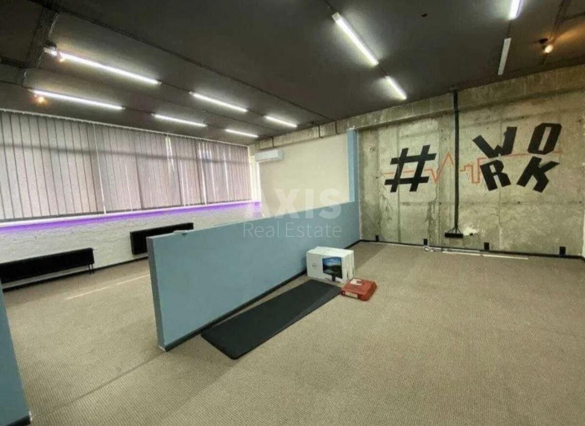 Офис ул. Евгения Коновальца 44А, 164м27