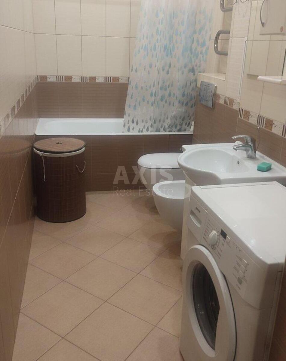 2k apartment vul. Oleny Pchilky 3А563566