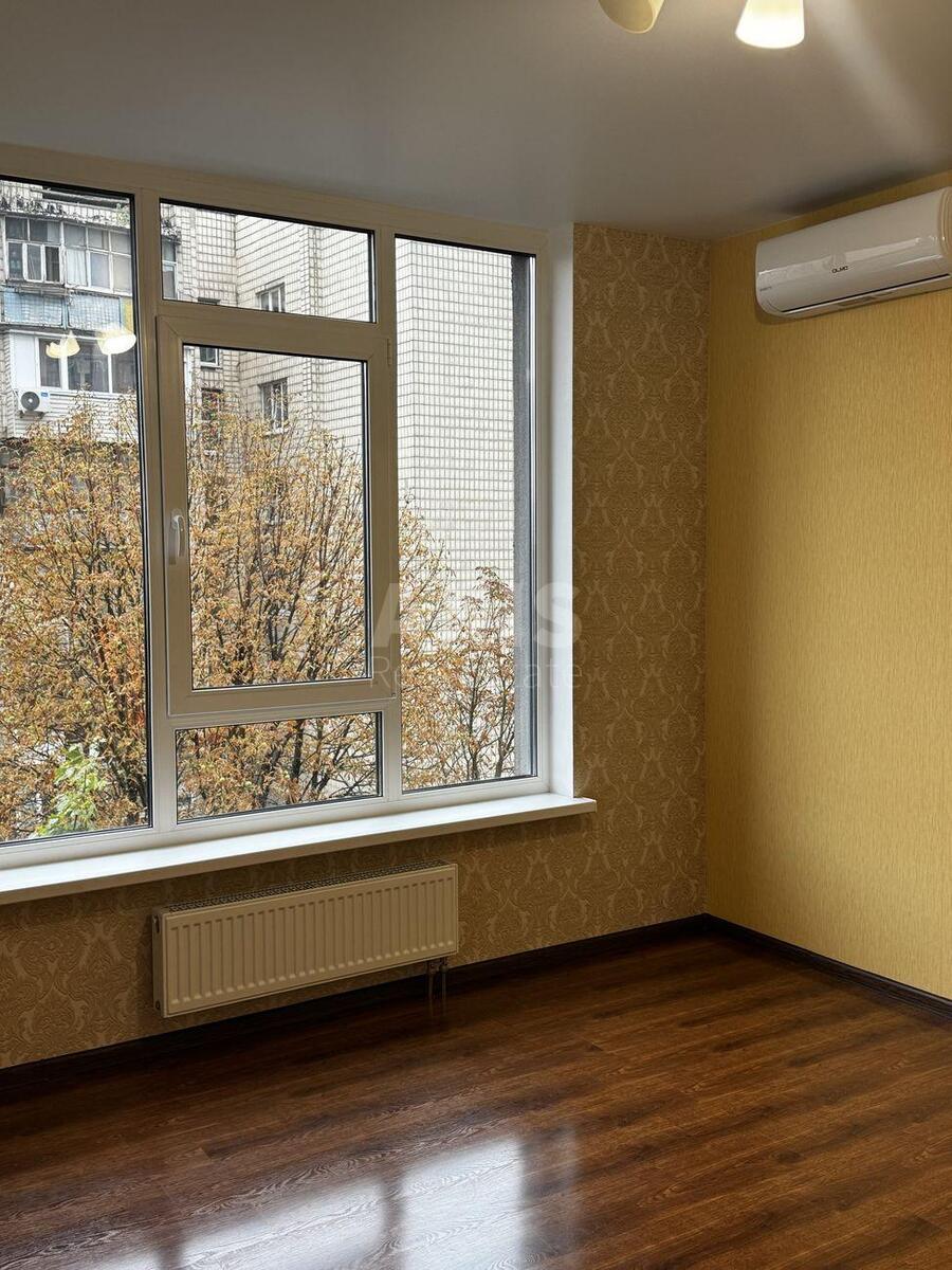 2k apartment pr-t Komarova Kosmonavta 9Б611015