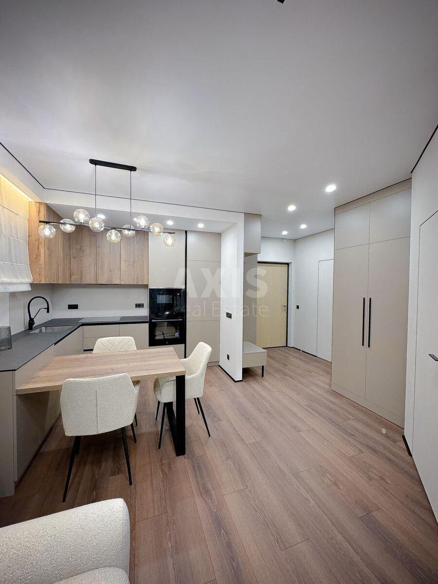1k apartment vul. Myhajla Maksymovycha 241