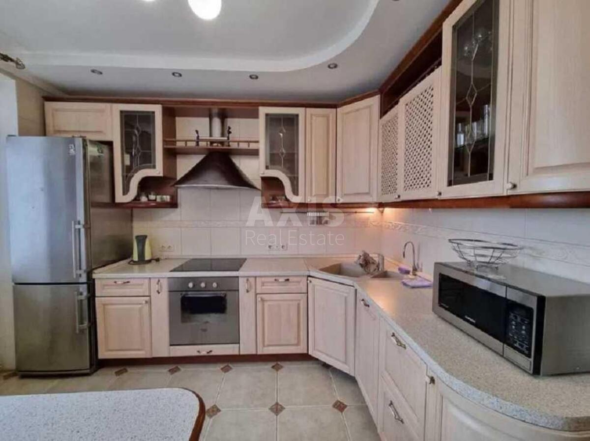 2k apartment vul. Saperno-Slobids'ka 22